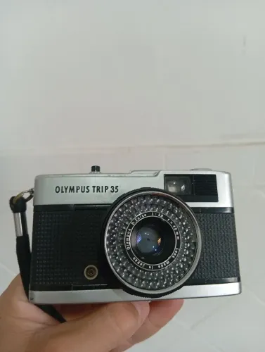 Camera Olympus trip 35