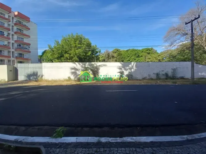 Terreno para alugar. 816 m² - Fátima - Teresina/PI