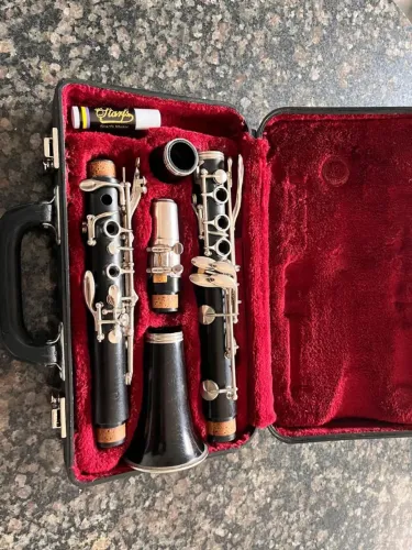 Clarineta Yamaha YCL32