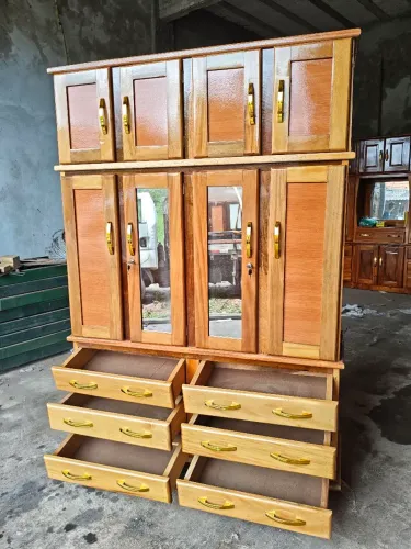 Guarda-roupas de casal 4 portas novo em madeira de lei 