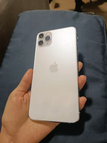 iPhone 11 Pro Max 64GB Branco - Excelente Estado
