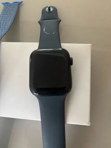 Apple Watch SE 3 44mm GPS + Cellular Meia-noite + 4 pulseiras
