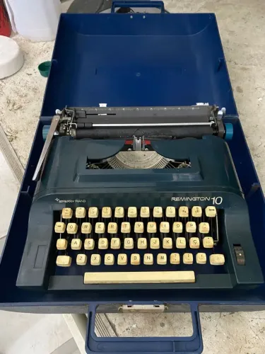 Máquina de escrever