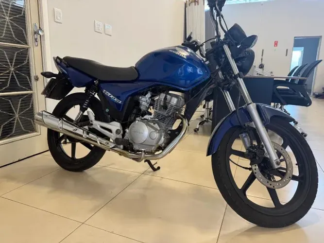 Vende-se Moto CG 
