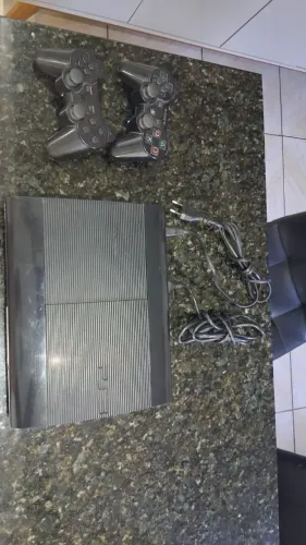 PlayStation 3 2 controles e 11 jogos tudo ok