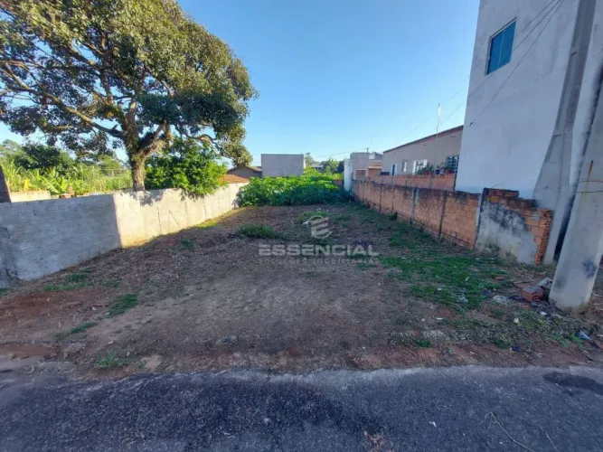 Terreno à venda, 250 m² por R$ 75.000,00 - Rubião Junior - Botucatu/SP