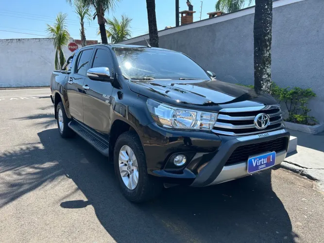 Toyota Hilux CD SRV 4X2 2.7 Flex 16V Aut. 2017