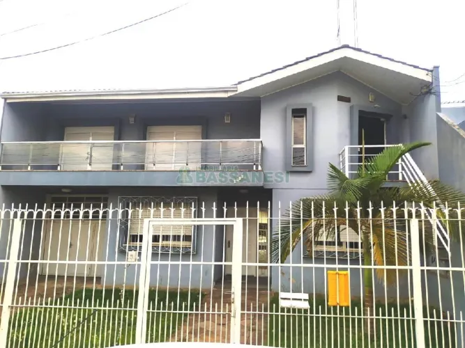 Casa Comercial Universitário Caxias do Sul