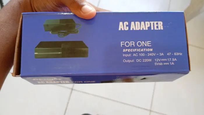 Fonte de Xbox One Bivolt (Nova)