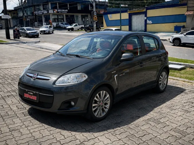 Fiat Palio Sporting Dualogic 1.6 Flex 16V 5P 2013