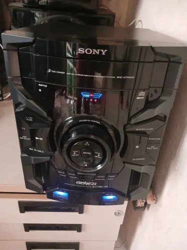 Som sony genezi