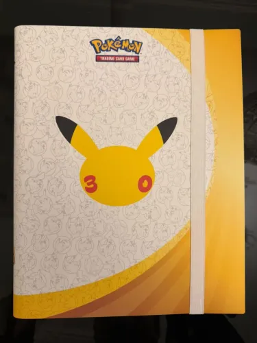 Pasta (fichário) 30 anos pokemon!