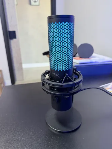 Microfone HyperX Quadcast 2S RGB
