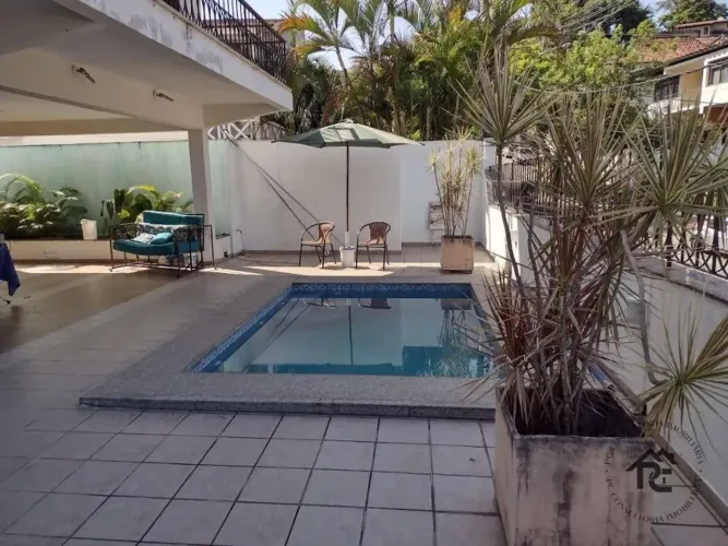 Casa com 4 dormitórios à venda por R$ 790.000,00 - Baldeador - Niterói/RJ