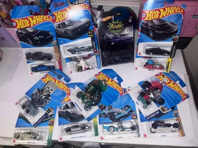 promoção super lote de carrinhos hotweels novos lacrados 