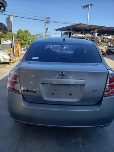 Sucata nissan sentra 2,0 2008