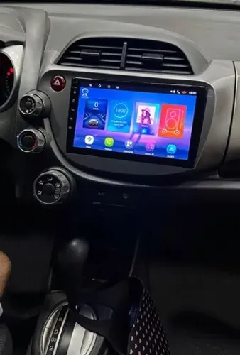Central multimídia  Honda Fit todos os anos 