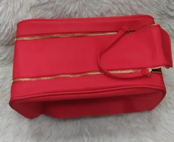 necessaire carolina herrera