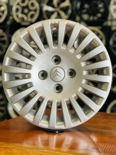 Rodas 15" Originais Citroen C3 Exclusive