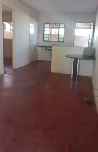 Vendo Casa na Estrutural 