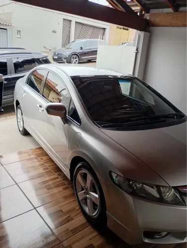 Honda Civic Sedan LXS 1.8/1.8 Flex 16V Mec. 4P 2010