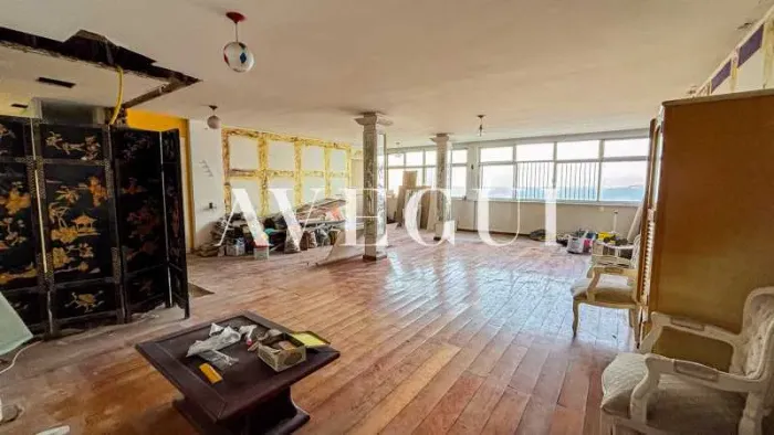 Cobertura : / Residencial / Copacabana