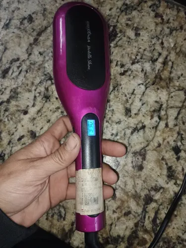 Vendo escova para alisamento modelo britânica modelo shine MODELLE SHINE NOVINHO