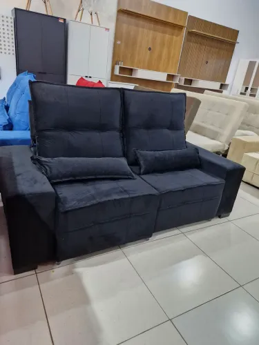 Sofa retrátil é reclinável  