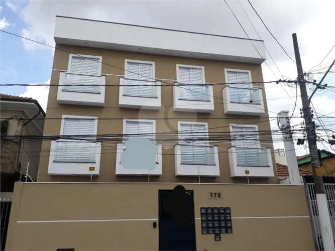 Condomínio com 2 quartos à venda em Vila leonor - SP
