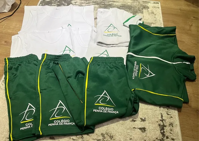 Uniforme escolar - Colégio Penha de França