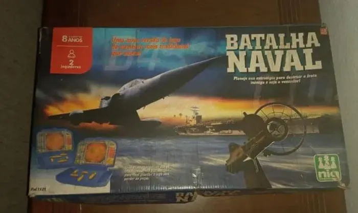 Jogo de tabuleiro Batalha Naval
