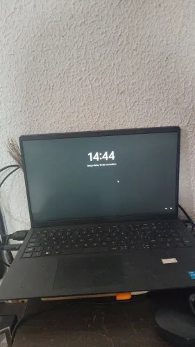 Notebook Intel jogos e estudo roda de tudo