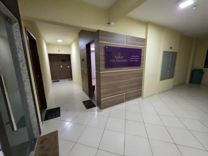 Sala comercial Belém Metropolitan, 33m2 mobiliada por 245 mil