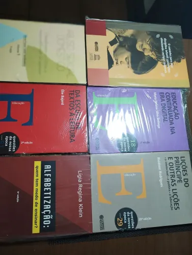 Coleção de Livros Lacrados - Educação, Pedagogia, Sociologia.