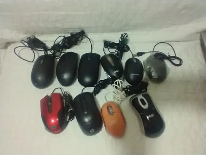 Mouses com fio diversos 10 unidades valor de todos