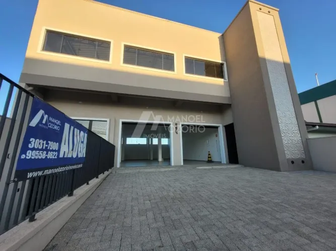 Sala Comercial para Locação em Araucária - 142m² por R$7500