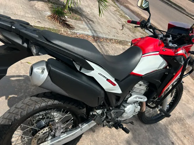 Vende-se Xre300 2021
