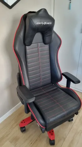 CADEIRA GAMER DXRACER IRON FOOTREST IA133-NR