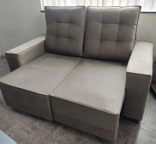 Sofá Retrátil de Suede Bege- NOVO