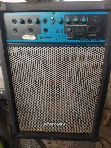 Caixa amplificada pequena