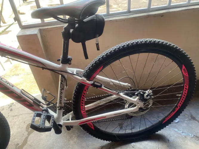 Bicicleta Aro 29 com Marchas