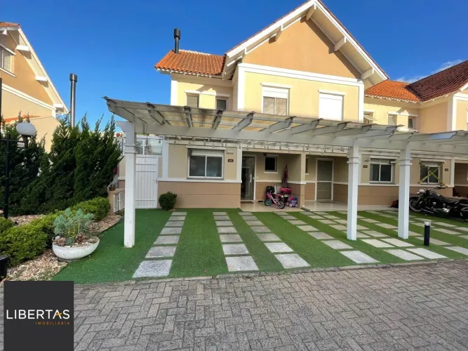 Casa de Condomínio em Sarandi