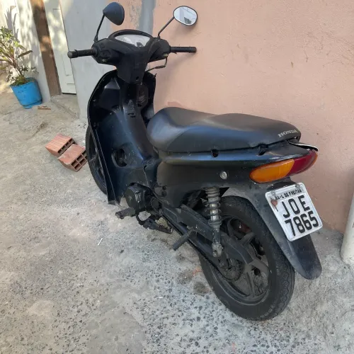 Moto valor 2.000 