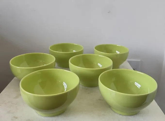 Lindo Conjunto de Tigelas verde, em cerâmica , da OXFORD