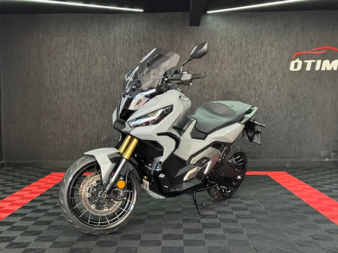 Honda X-ADV 750cc Gasolina 2024