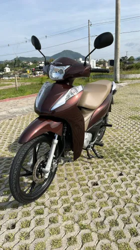 Biz 125i 2022