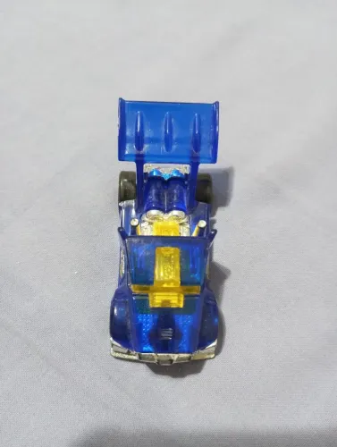 Carrinho azul