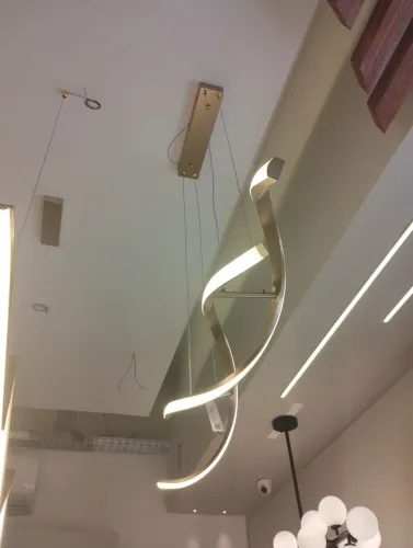 Lustre Moderno 60w 3000k 1m dourado em Forma de Espiral 