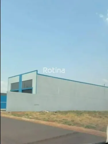 Galpão para alugar, Novo Mundo - Uberlândia/MG - Rotina Imobiliária