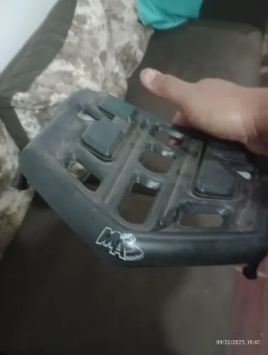 Suporte para Baú/Bagageiro de Moto